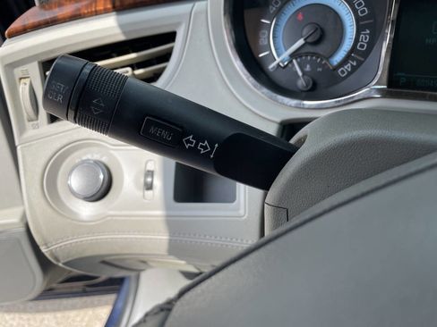 Used 2010 Buick LaCrosse CX FWD image 16