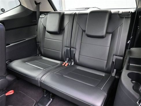 Used 2022 Volkswagen Atlas SE image 12