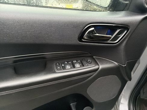Used 2022 Dodge Durango GT w/ Blacktop Package AWD/4WD image 14