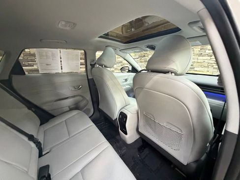 Used 2024 Hyundai Kona Limited image 32