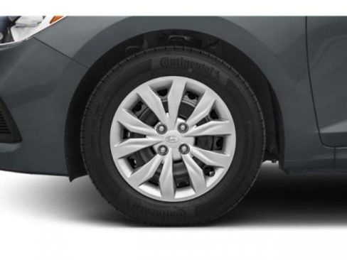 Used 2019 Hyundai Accent SE image 14