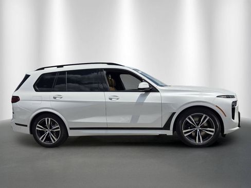 New 2027 BMW X7 xDrive40i w/ M Sport Package AWD/4WD image 8