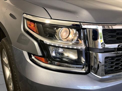 Used 2019 Chevrolet Tahoe LS w/ All-Season Package AWD/4WD image 26