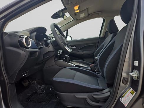 Used 2025 Nissan Versa SV FWD image 16