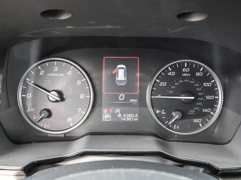 Used 2024 Subaru Outback Premium AWD/4WD image 23