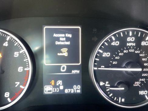 Used 2024 Subaru Crosstrek 2.5i Limited AWD/4WD image 7