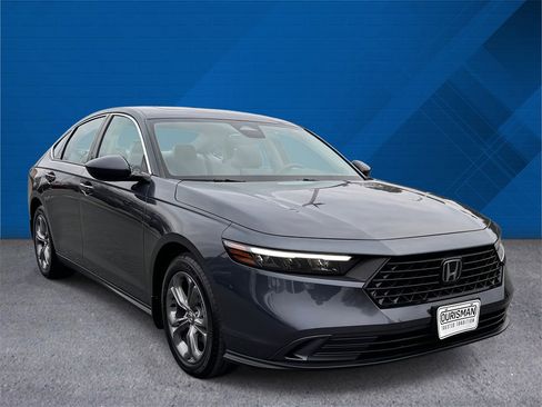 Used 2024 Honda Accord EX image 2