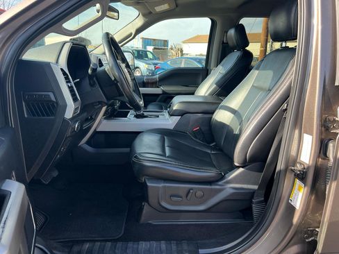 Used 2020 Ford F150 Lariat image 16