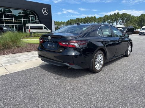 Used 2023 Toyota Camry LE image 4