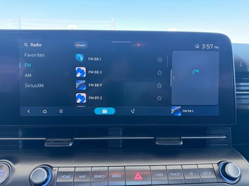 Used 2024 Hyundai Kona SEL AWD/4WD image 42