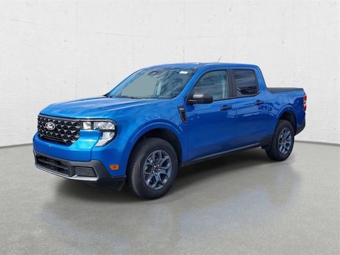 New 2025 Ford Maverick XLT w/ 4K Tow Package image 4