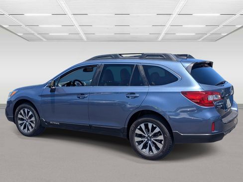 Used 2016 Subaru Outback 2.5i Limited AWD/4WD image 3