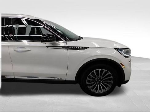 Used 2023 Lincoln Aviator Reserve image 18
