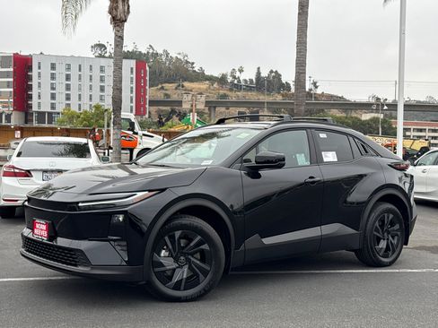 New 2026 Toyota C-HR AWD/4WD image 2