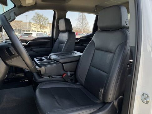 Used 2025 GMC Sierra 1500 SLT image 25