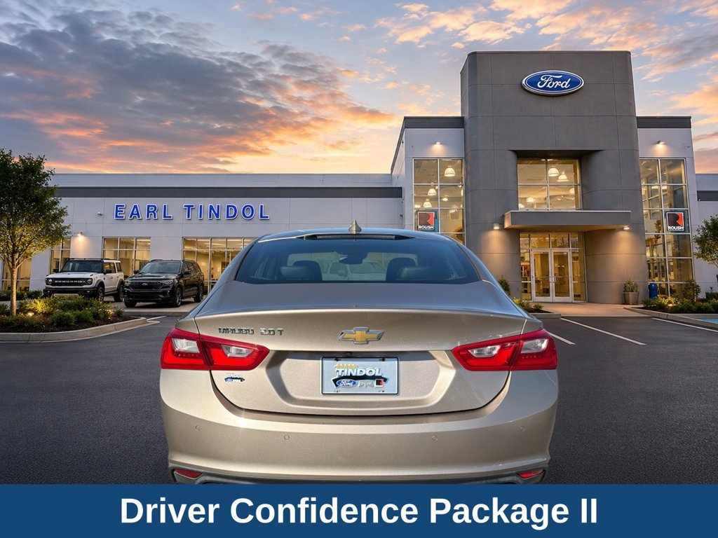 Used 2018 Chevrolet Malibu Premier w/ Premier Sun and Wheel Package FWD image 6