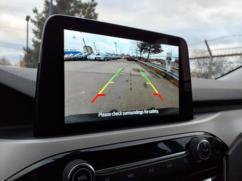 Certified 2022 Ford Escape SEL image 20