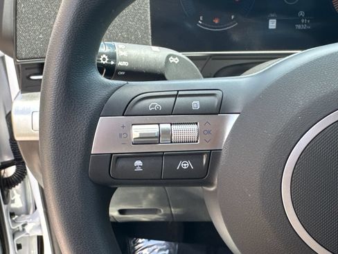 Used 2026 Hyundai Kona SE FWD image 25
