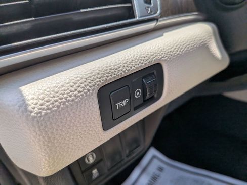 Used 2020 Honda Accord EX-L image 43