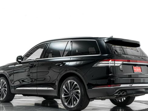 Used 2021 Lincoln Aviator Reserve w/ Equipment Group 202A AWD/4WD image 32