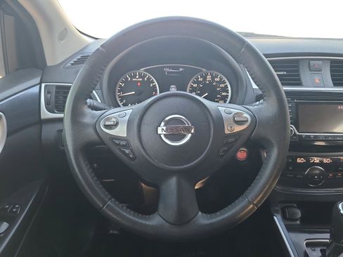 Used 2018 Nissan Sentra SR image 12