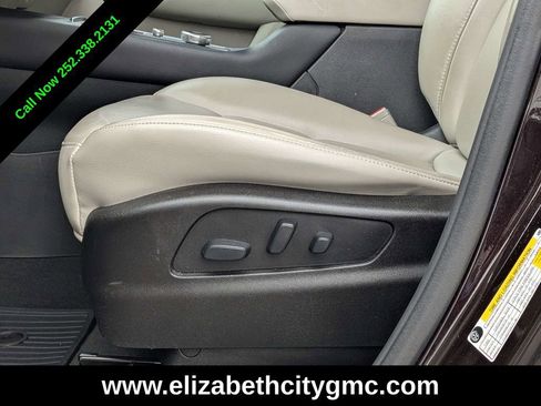 Used 2021 Cadillac XT4 Premium Luxury w/ Driver Awareness Package image 22