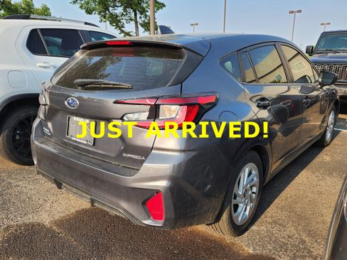 Used 2024 Subaru Impreza 2.0i AWD/4WD image 3