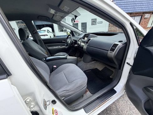 Used 2007 Toyota Prius FWD image 53