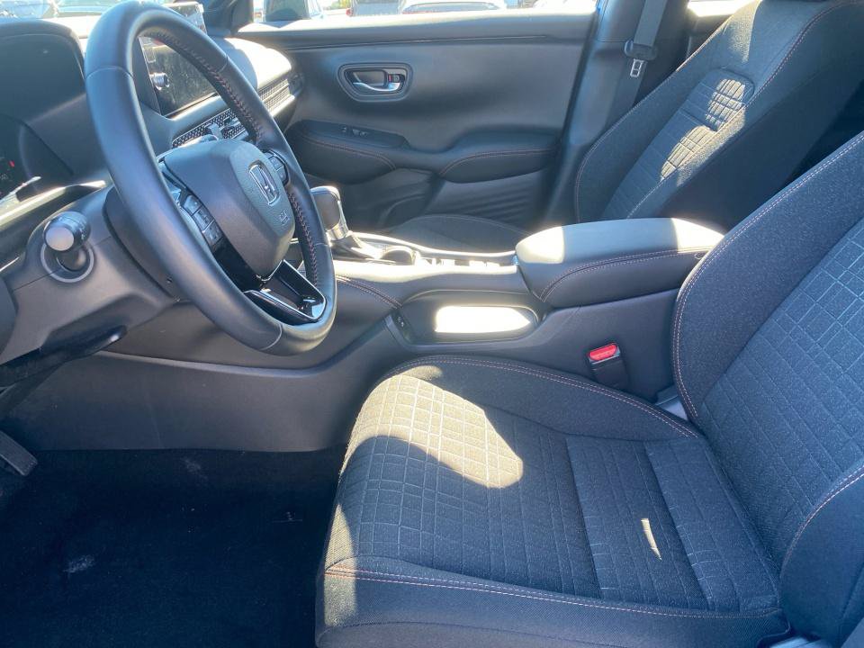 Certified 2027 Honda HR-V Sport image 30