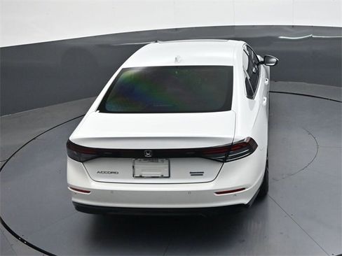 Used 2023 Honda Accord Touring image 29