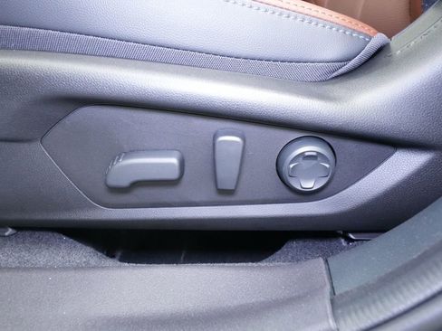New 2026 Subaru Outback Touring XT AWD/4WD image 14