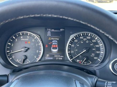 Used 2023 INFINITI Q50 Luxe w/ Cargo Package RWD image 31