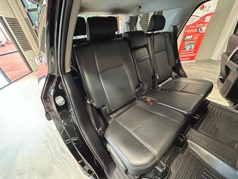 Used 2017 Toyota 4Runner Limited AWD/4WD image 5