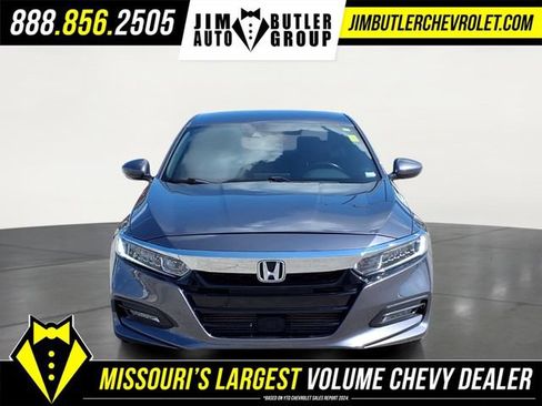Used 2019 Honda Accord Sport image 2