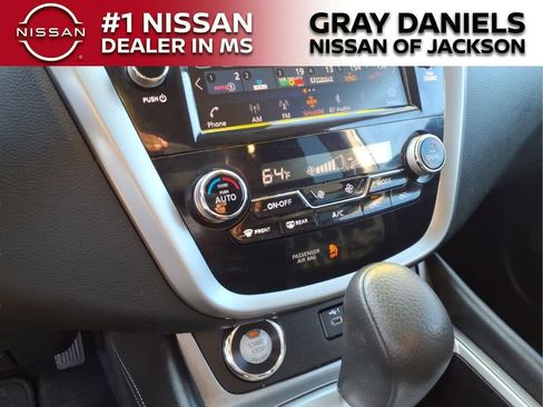 Used 2021 Nissan Murano S AWD/4WD image 17