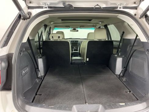 Used 2016 Ford Explorer Platinum AWD/4WD image 33