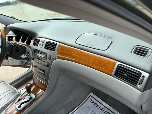 Used 2005 Lexus ES 330 image 33