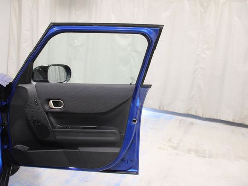 Certified 2025 MINI Cooper S image 21