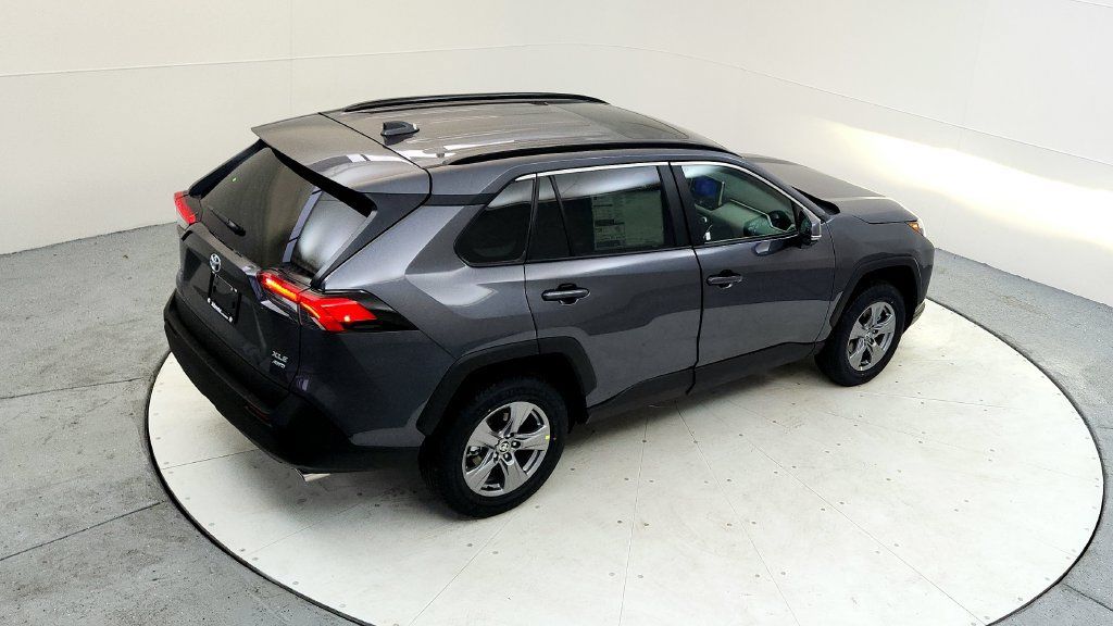 Certified 2024 Toyota RAV4 XLE w/ Convenience Package AWD/4WD image 16
