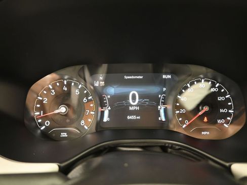 Used 2023 Jeep Compass Limited image 28