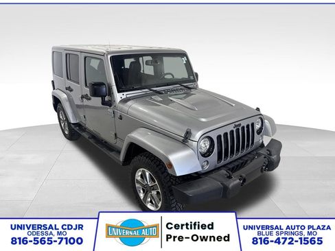 Used 2018 Jeep Wrangler Unlimited Sahara AWD/4WD image 1