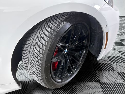 Used 2025 BMW M2 image 9