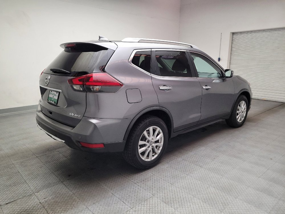 Used 2020 Nissan Rogue SV AWD/4WD image 9