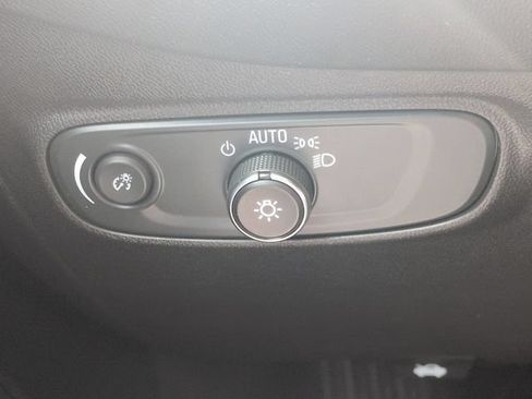 Used 2024 Chevrolet Equinox LS w/ Midnight Edition AWD/4WD image 20