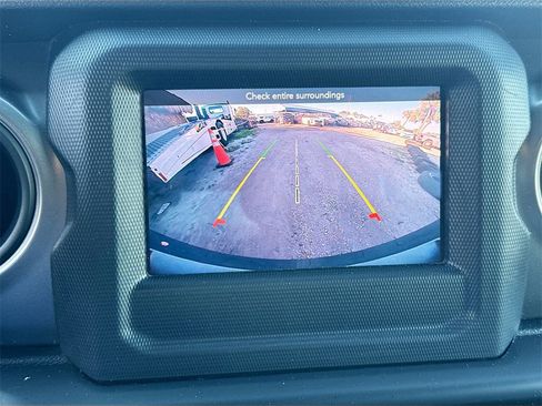 Used 2021 Jeep Wrangler Unlimited Sport S image 14