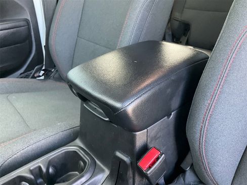 Used 2024 Jeep Wrangler Unlimited Rubicon image 11