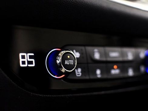 Used 2019 Buick Enclave Premium w/ Trailering Package, 5000 lbs. image 29