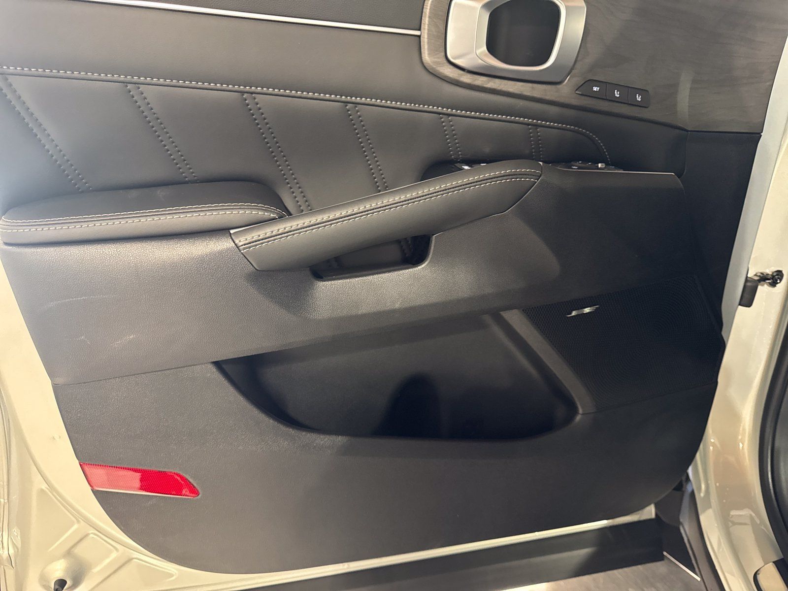 New 2026 Kia Sorento SX Prestige AWD/4WD image 25