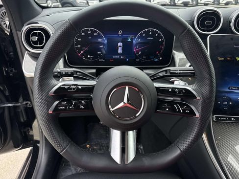 Used 2026 Mercedes-Benz GLC 300 image 20