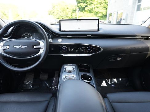 Used 2025 Genesis GV70 2.5T AWD/4WD image 17
